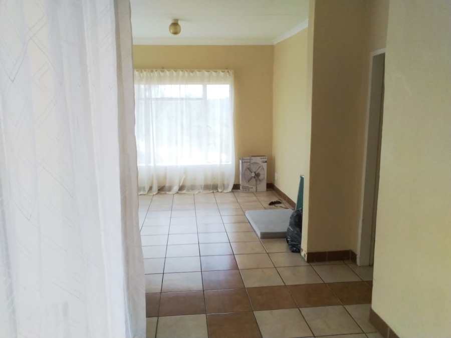 To Let 4 Bedroom Property for Rent in Elandsrand North West